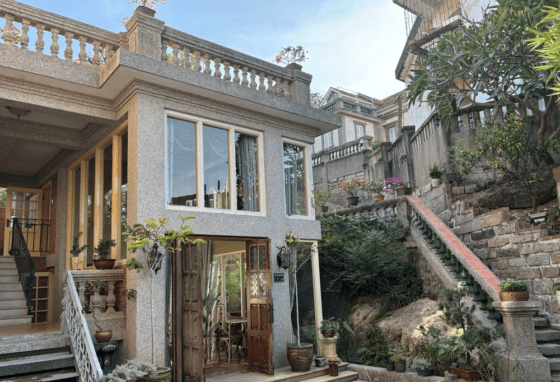 Lilac Garden hotel The breakfast annex