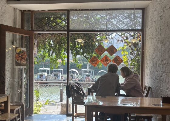 Shapowei Local restaurant Daxue Road Inside